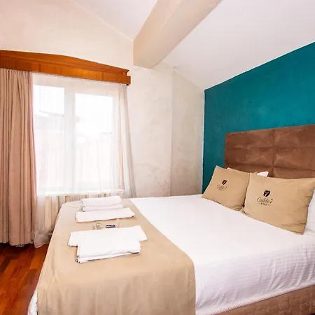 Cadde 7 Hotel *